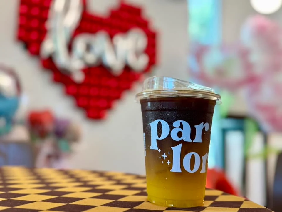 Parlor พาเลอร์ -18