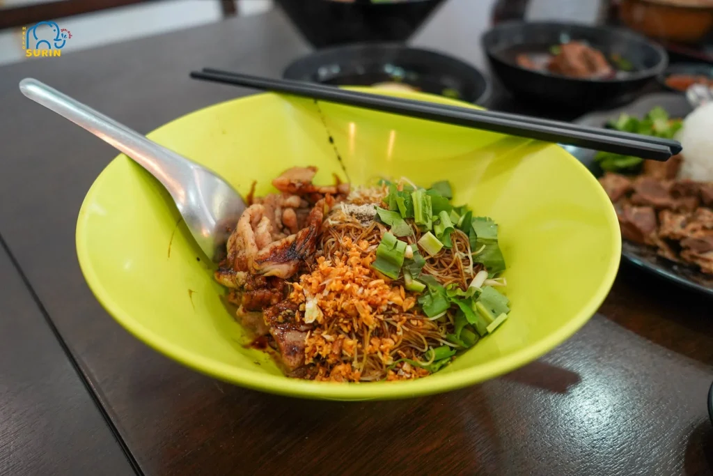 ก๋วยเตี๋ยวเรือ วรรณทองสองชาม -15