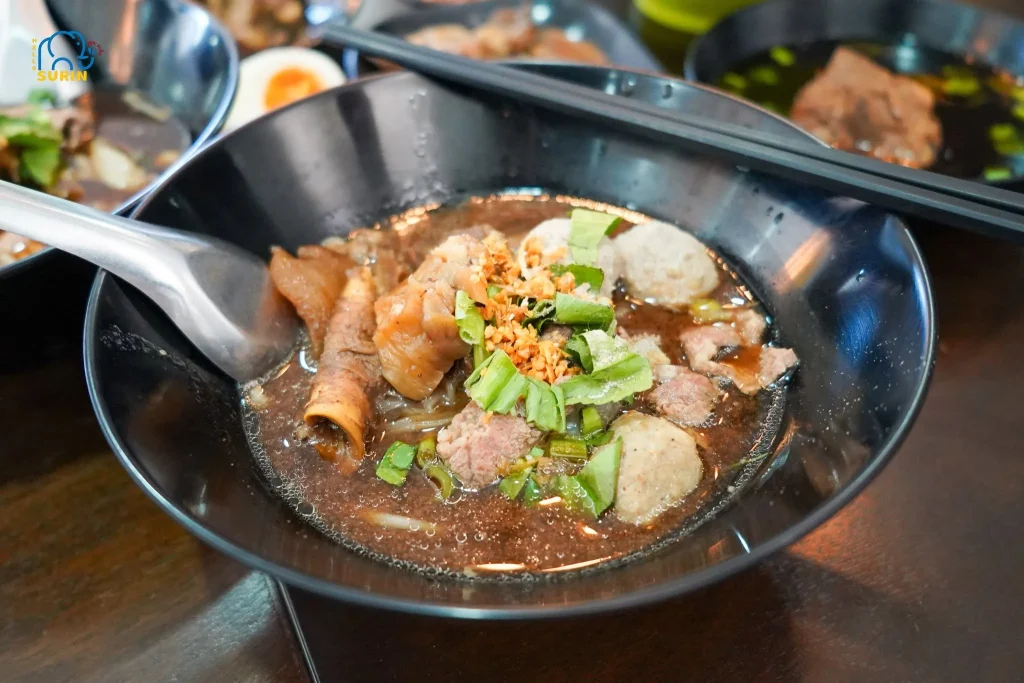 ก๋วยเตี๋ยวเรือ วรรณทองสองชาม -20
