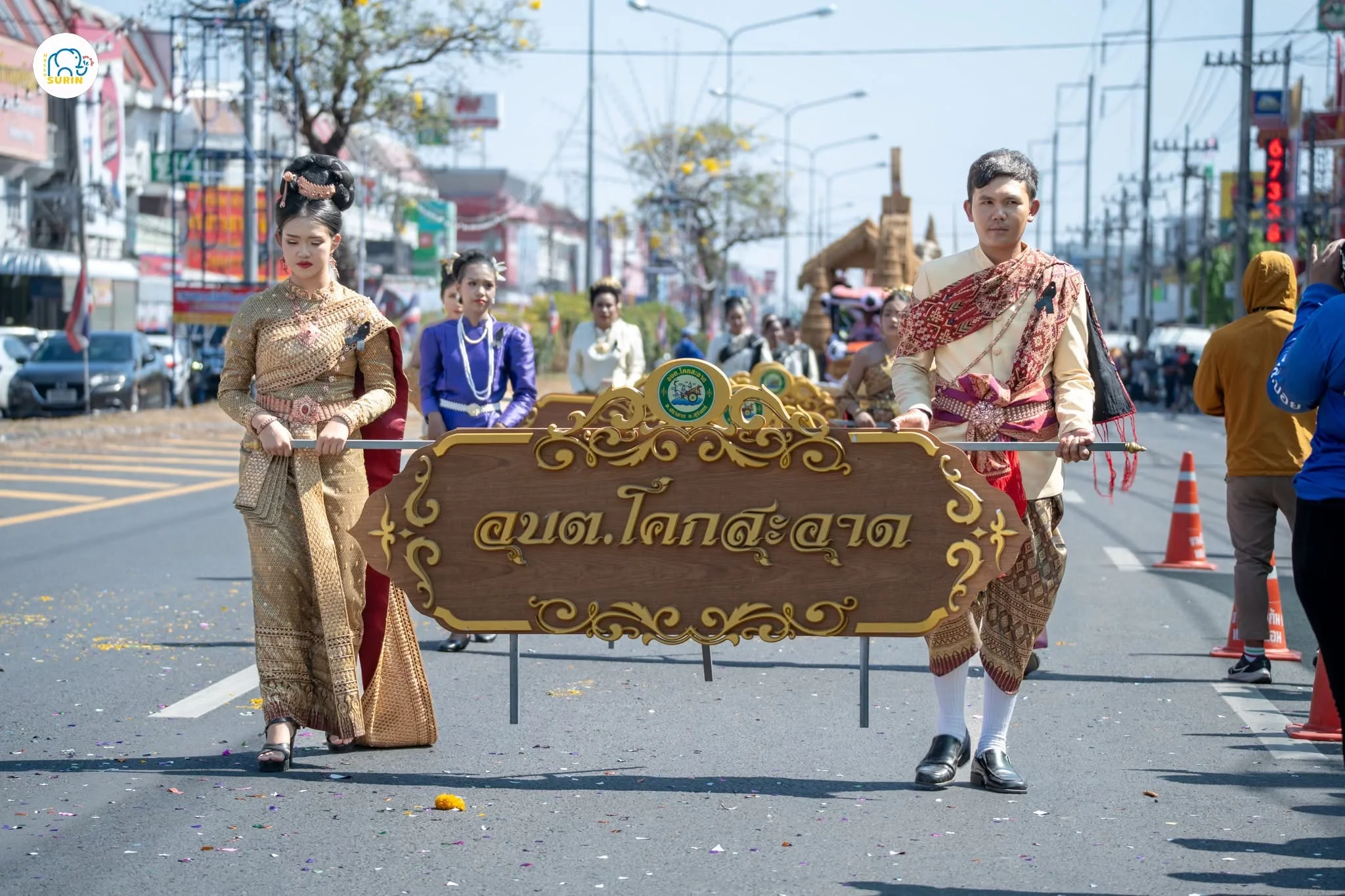 ขบวนแห่ของดีอำเภอปราสาท-28