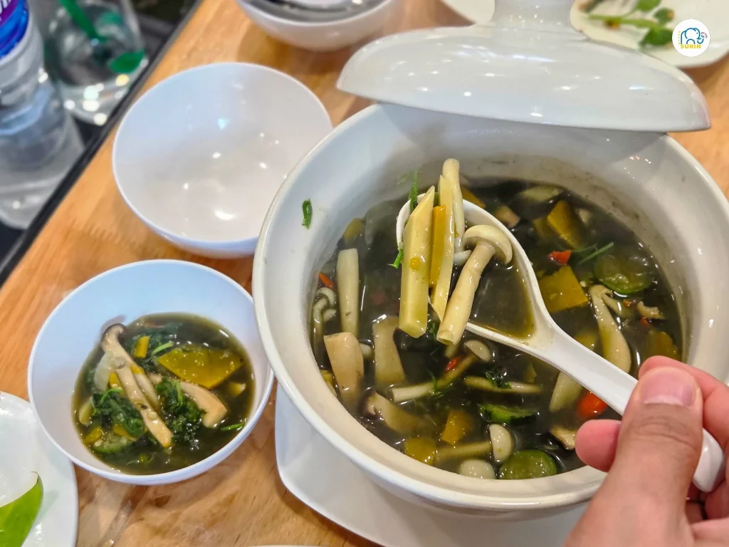 บ้านส้มตำ-10