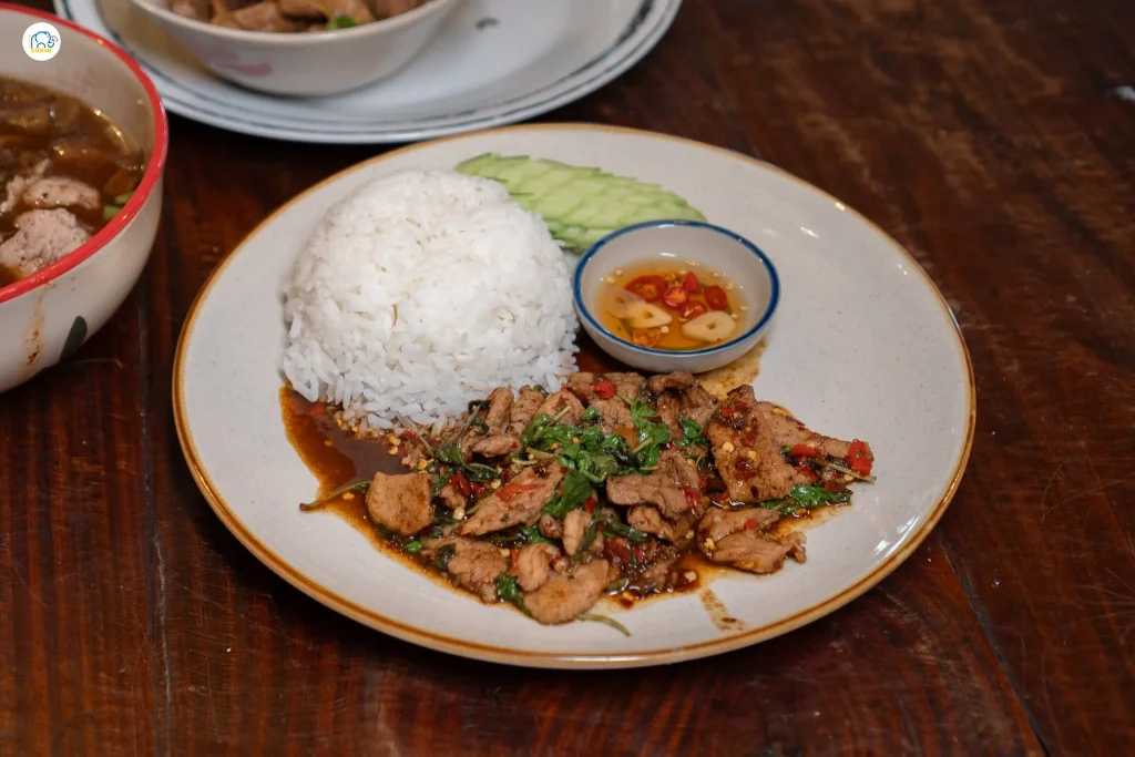 ก๋วยเตี๋ยวเรือรักร้อย-10