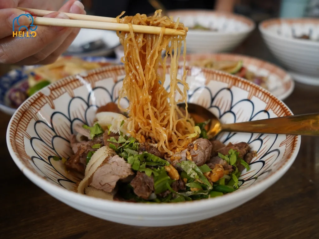 สมบูรณ์พูนสุข ก๋วยเตี๋ยวเนื้อวากิว - 17