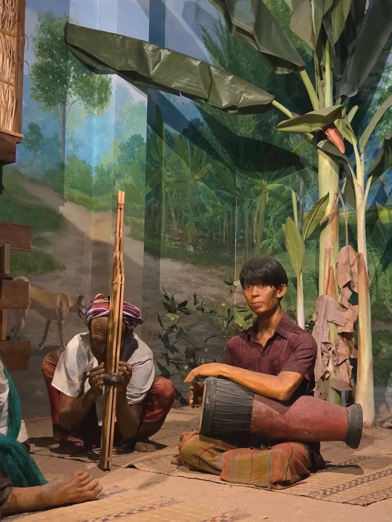 พิพิธภัณฑ์สุรินทร์-15